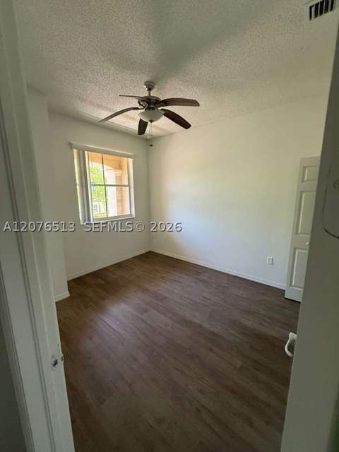 2311 NE 42nd Cir, Homestead FL - photo 10 of 18
