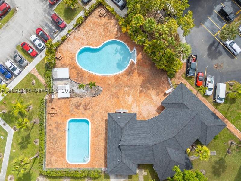 3 bedroom Condominium at 9143 SW 77th Ave B802, Dadeland Place Condo, Miami — photo 2