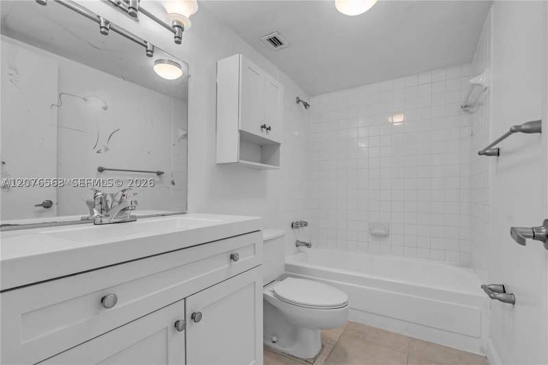 3 bedroom Condominium at 9143 SW 77th Ave B802, Dadeland Place Condo, Miami — photo 4