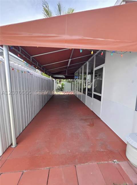 3320 NW 20th St, Miami FL - photo 20 of 38