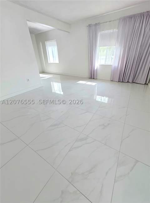 3320 NW 20th St, Miami FL - photo 6 of 38