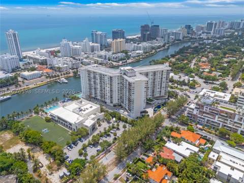 4101 Pine Tree Dr 1105, Miami Beach FL - photo 8 of 49