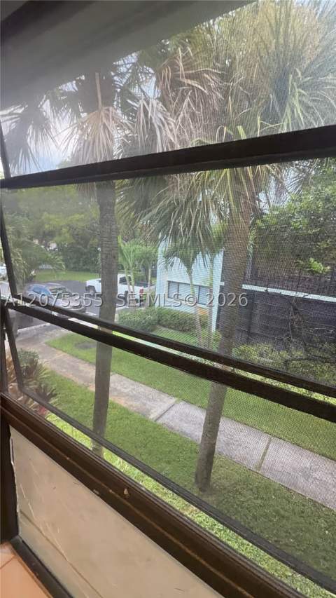 761 NE 199th St 202, Miami FL - photo 19 of 22