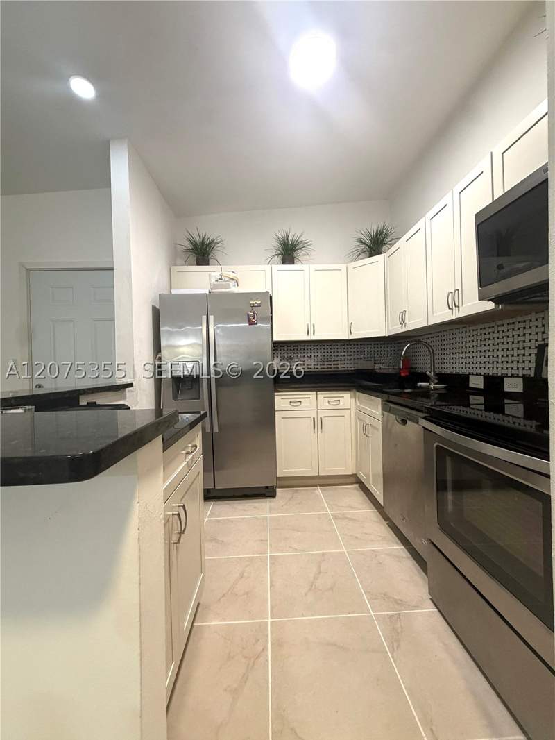 2 bedroom Condominium at 761 NE 199th St 202, Carmel At California Cl C, Miami — photo 5