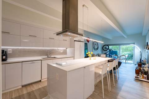 12105 NE 11th Place 103, North Miami FL - photo 7 of 30