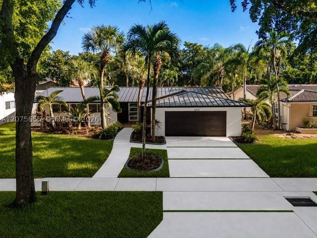 3 bedroom SingleFamilyResidence at 6931 Loch Ness Dr, Miami Lakes Loch Ness Sec, Miami Lakes — photo 2