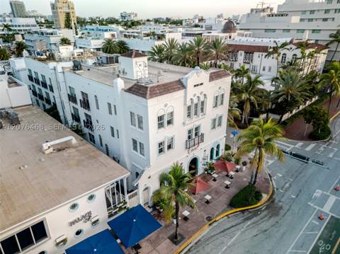 1060 Ocean Dr D206, Miami Beach FL - photo 13 of 29