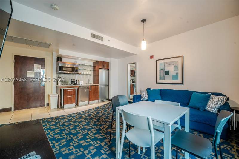 1 bedroom Condominium at 1060 Ocean Dr D206, The Strand On Ocean Drive, Miami Beach — photo 4