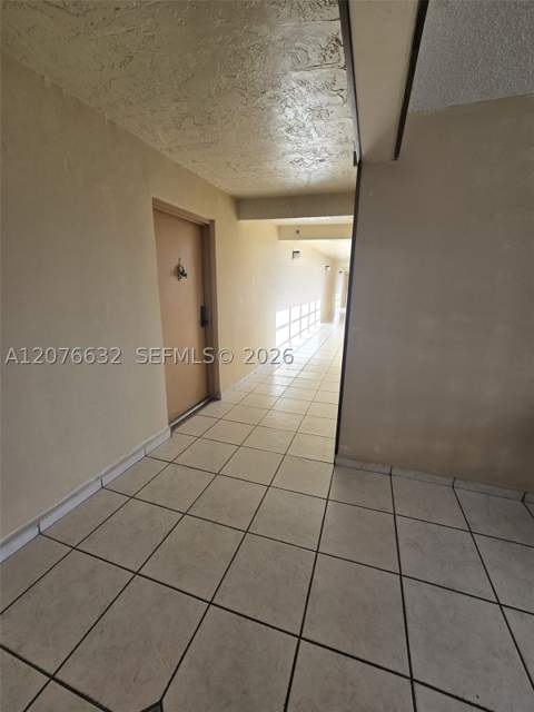 9688 Fontainebleau Blvd 409, Miami FL - photo 18 of 19