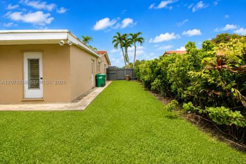 3115 Village Green Dr, Miami FL - photo 19 of 23