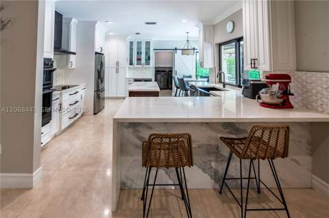 15600 NW 82nd Ct, Miami Lakes FL - photo 14 of 75