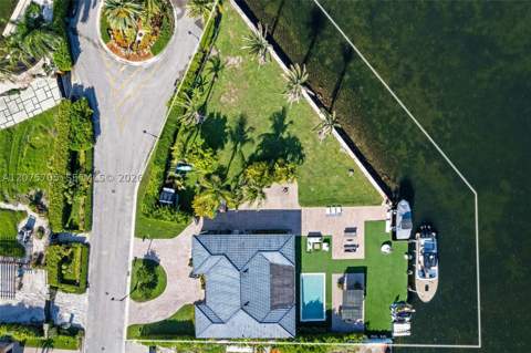 333 Atlantic Ave, Sunny Isles Beach FL - photo 16 of 46
