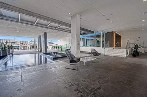 400 Sunny Isles Blvd 908, Sunny Isles Beach FL - photo 9 of 15