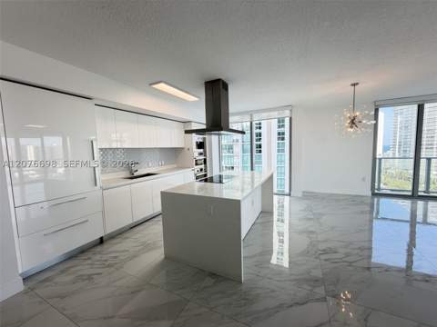 330 Sunny Isles Blvd 5-1008, Sunny Isles Beach FL - photo 15 of 38