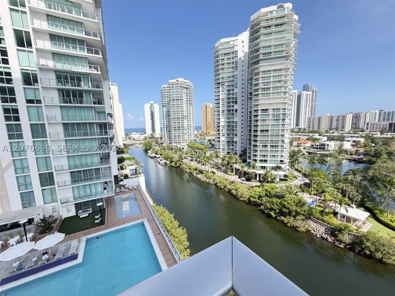 3 bedroom Condominium at 330 Sunny Isles Blvd 5-1008, Parque Towers Condo, Sunny Isles Beach — photo 3