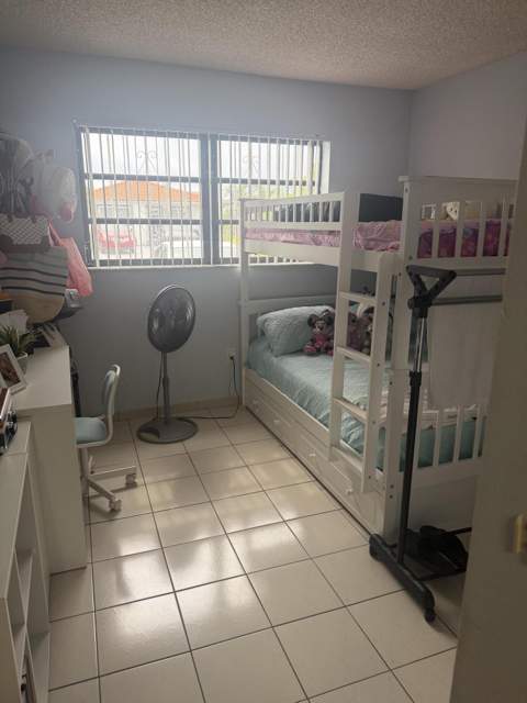 4349 W 10th Avenue, Hialeah FL - photo 10 of 13