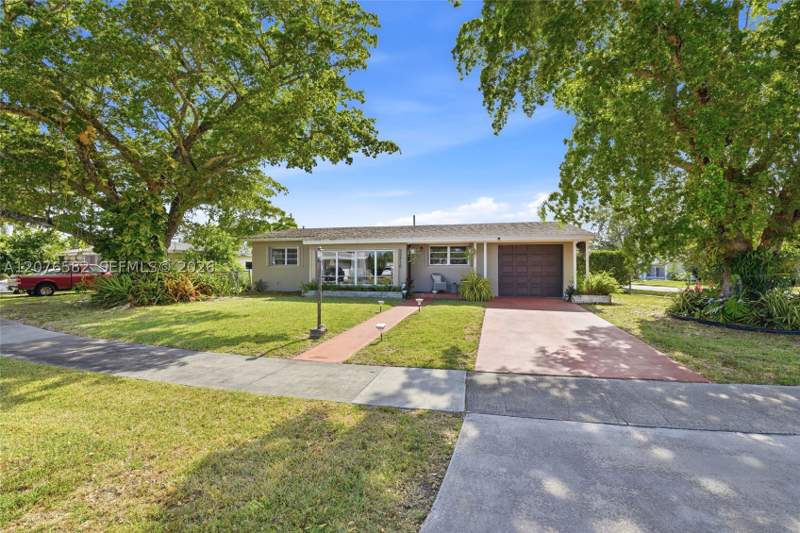 3 bedroom SingleFamilyResidence at 20510 Jacaranda Rd, Cutler Ridge Sec 4, Cutler Bay — photo 3