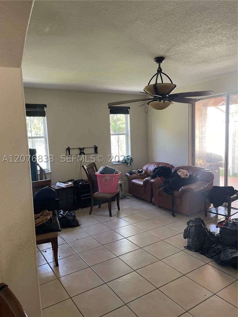 4 bedroom SingleFamilyResidence at 15523 SW 36th Ter, Ponce Estates Sec 2, Miami — photo 5