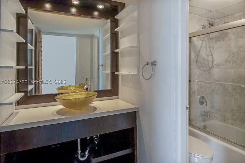 0 bedroom Condominium at 800 West Ave 509, South Bay Club Condo, Miami Beach — photo 5