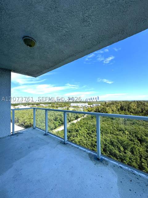 15051 Royal Oaks Ln 1403, North Miami FL - photo 12 of 12