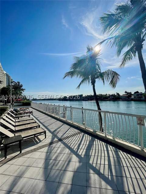 5600 Collins Ave 16P, Miami Beach FL - photo 14 of 40