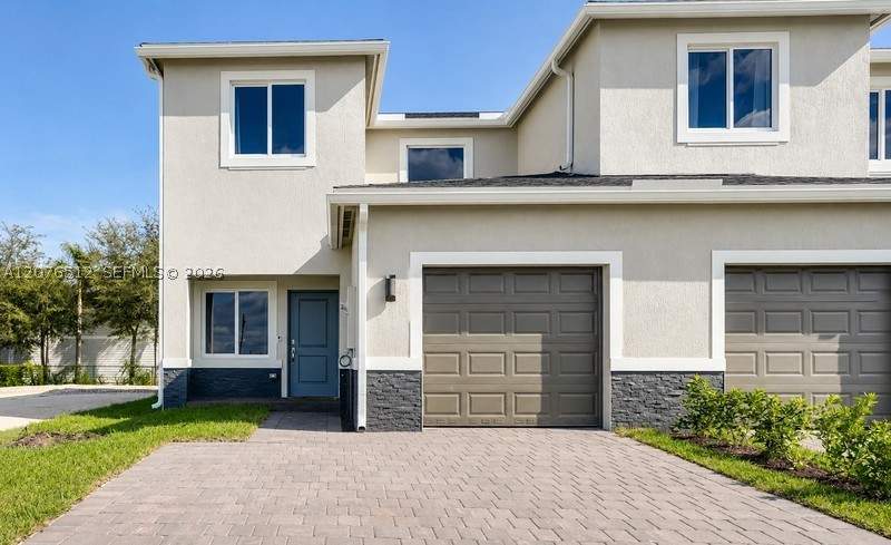 3 bedroom SingleFamilyResidence at 847 SE 18th St, Palms At Bella Vista, Homestead — photo 2