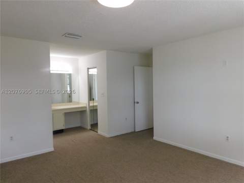 14732 SW 90th Ter, Miami FL - photo 18 of 45