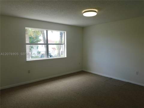 14732 SW 90th Ter, Miami FL - photo 20 of 45