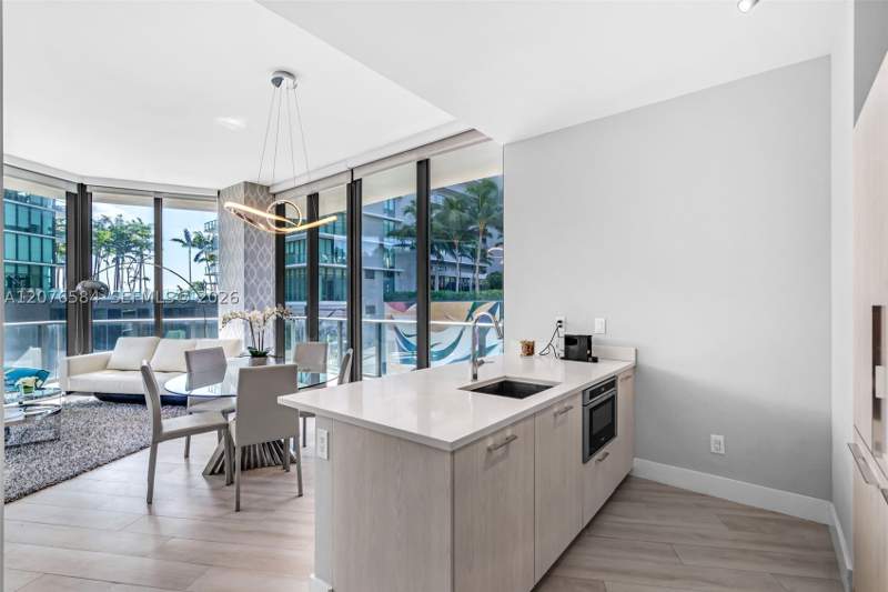 3 bedroom Condominium at 501 NE 31st St 306, Paraiso Bayviews Condo, Miami — photo 3