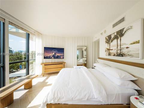2201 Collins Ave 428, Miami Beach FL - photo 11 of 21