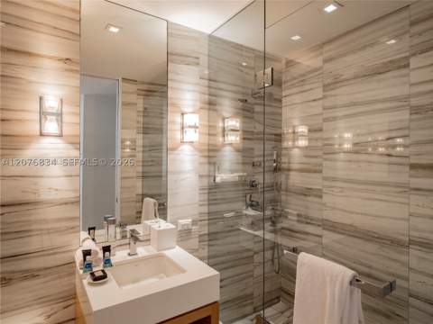 2201 Collins Ave 428, Miami Beach FL - photo 13 of 21