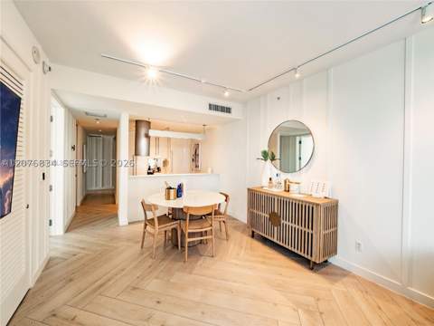 2201 Collins Ave 428, Miami Beach FL - photo 16 of 21