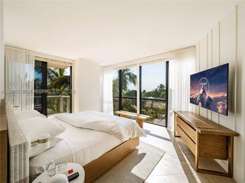 2201 Collins Ave 428, Miami Beach FL - photo 7 of 21