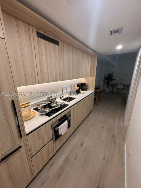 225 N Miami Avenue 3308, Miami FL - photo 7 of 9
