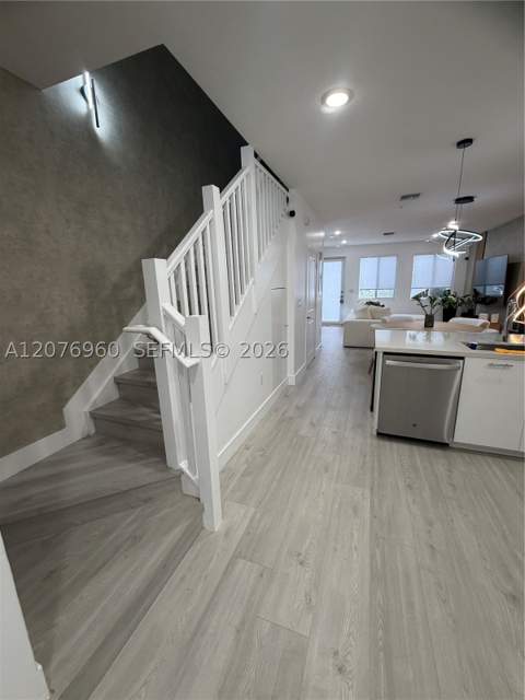 10300 NW 66th St, Doral FL - photo 23 of 72