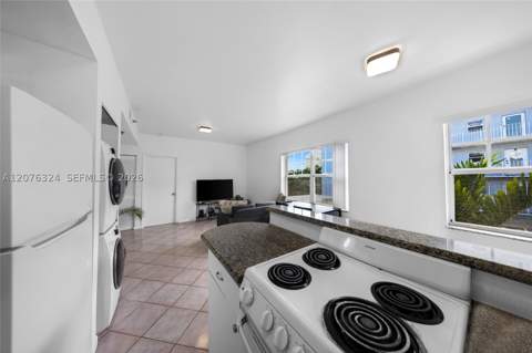 1255 Pennsylvania Ave 307, Miami Beach FL - photo 16 of 21