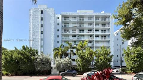 1045 10th St 604, Miami Beach FL - photo 24 of 41