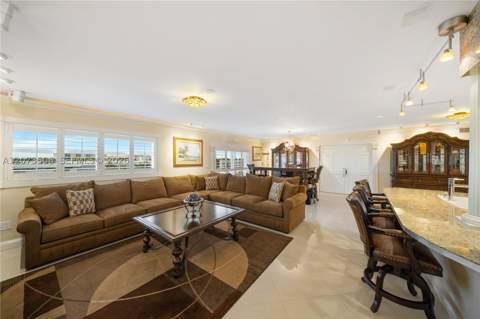3770 NE 171st St 504, North Miami Beach FL - photo 9 of 26