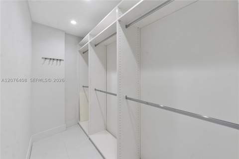 90 Edgewater Dr 104, Coral Gables FL - photo 15 of 33