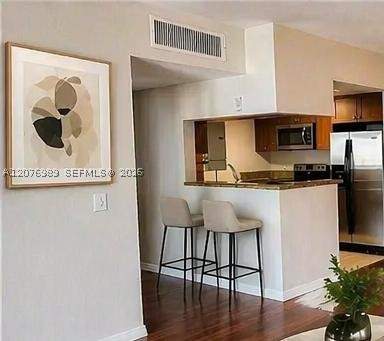 36 NW 6th Ave 805, Miami FL - photo 6 of 17