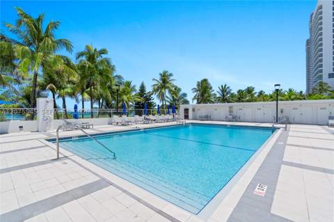 5001 Collins Ave 3B, Miami Beach FL - photo 7 of 44