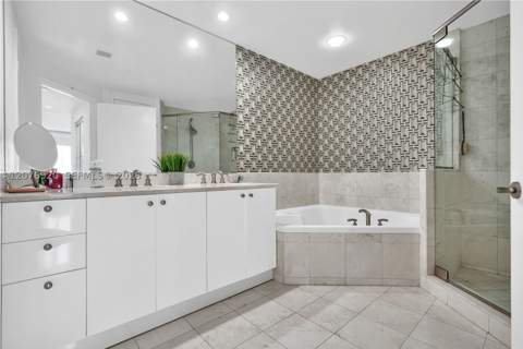901 Brickell Key Blvd 1807, Miami FL - photo 24 of 55