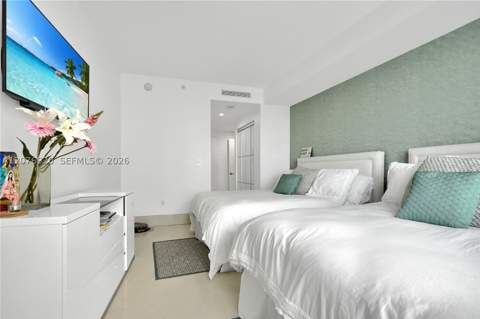 901 Brickell Key Blvd 1807, Miami FL - photo 6 of 55