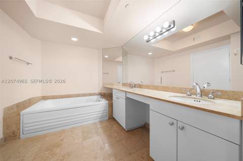 4779 Collins Ave 1804, Miami Beach FL - photo 13 of 44
