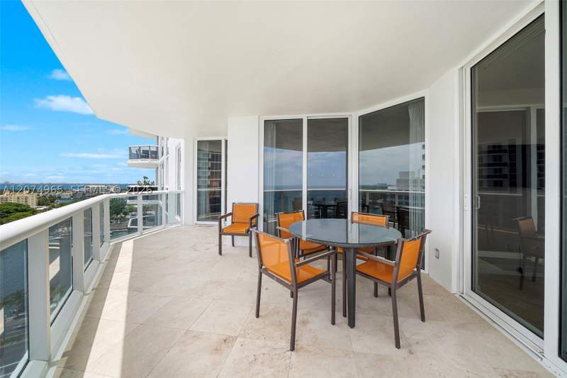 2 bedroom Condominium at 4779 Collins Ave 1804, Blue Diamond Condo, Miami Beach — photo 3