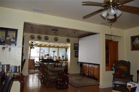 11429 NE 11th Pl, Biscayne Park FL - photo 15 of 17