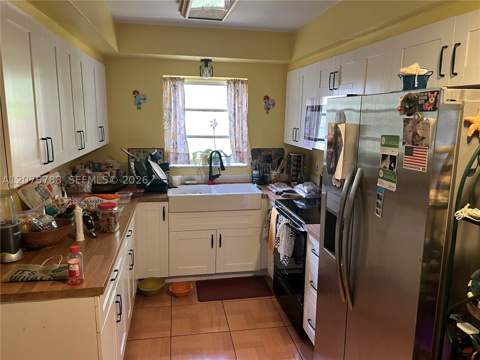 11429 NE 11th Pl, Biscayne Park FL - photo 6 of 17