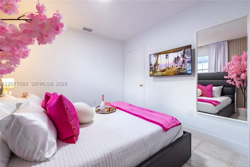 4 bedroom SingleFamilyResidence at 13540 SW 180th Ter, Forest View Sub, Miami — photo 5