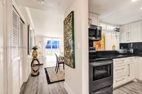 18707 NE 14th Ave 522, Miami FL - photo 14 of 40