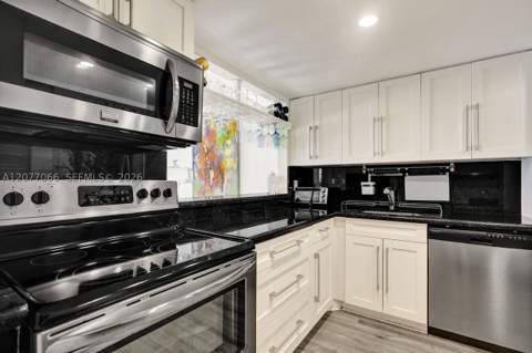 18707 NE 14th Ave 522, Miami FL - photo 17 of 40